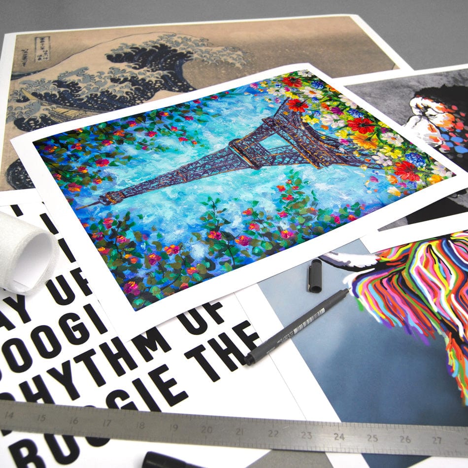 Floral Eiffel Tower Art Print wall art product / Shutterstock