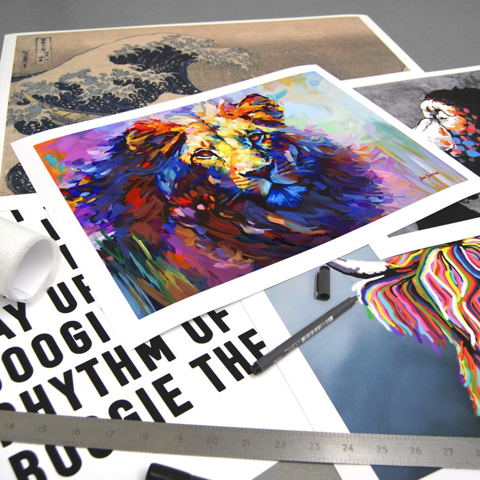 Majestic Lion 2 Art Print wall art product Leon Devenice