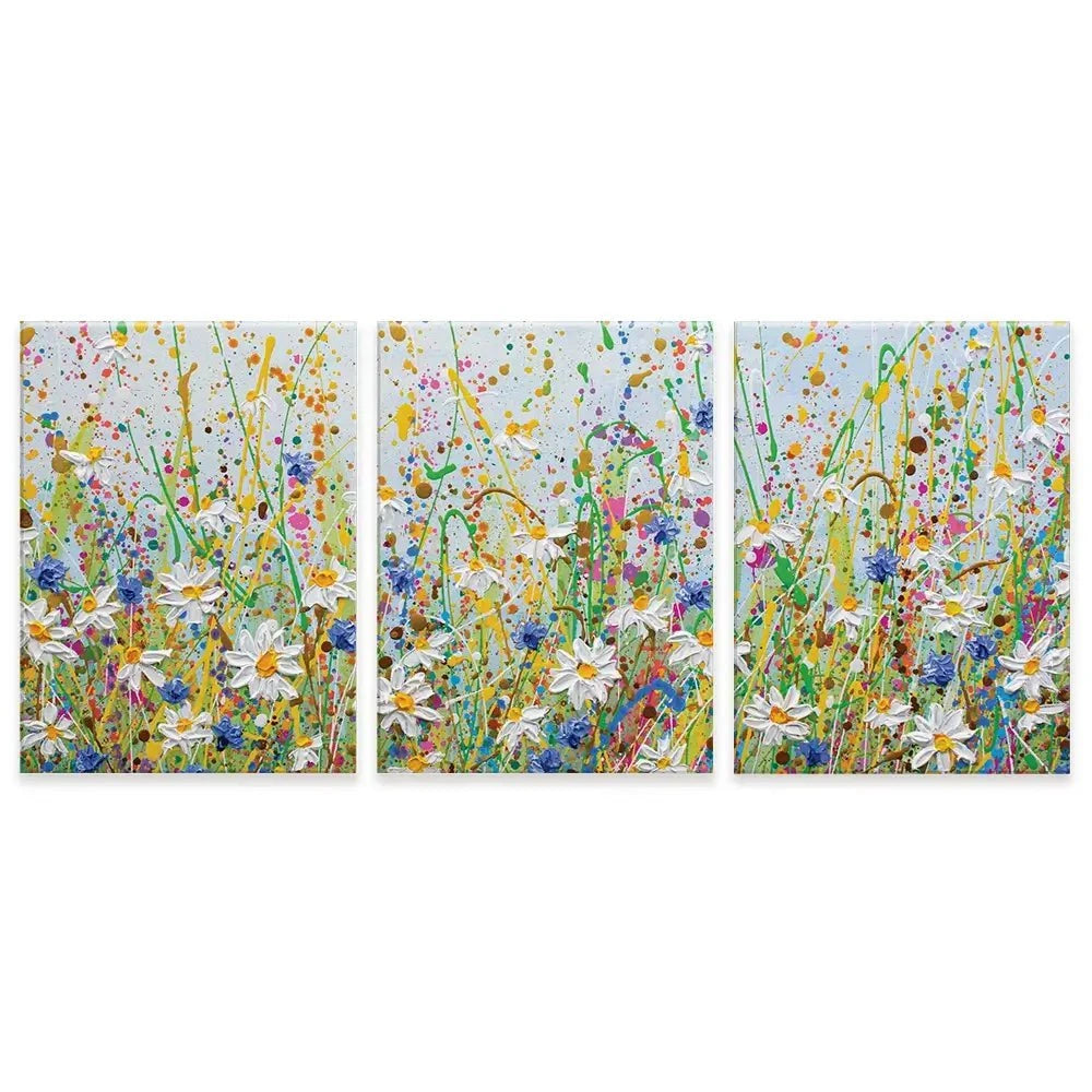 Daisy Splash Trio Canvas Print