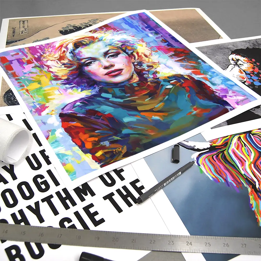 Marilyn Monroe Square Art Print Marilyn Monroe Square Art Print wall art product Leon Devenice